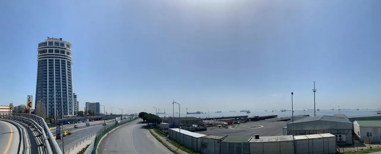 Flat For Rent In Complex With Sea View, Pool, Gym Istambul