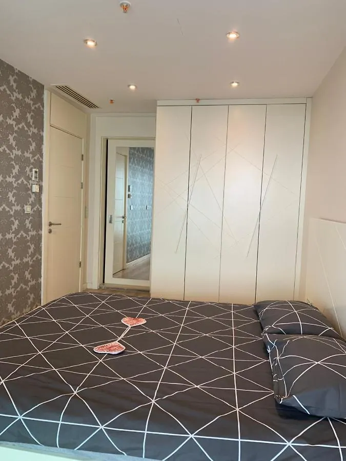 Flat For Rent In Complex With Sea View, Pool, Gym Istanbul Turkey