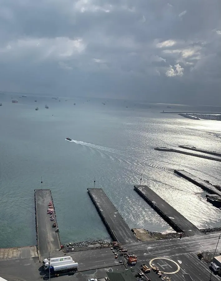 Flat For Rent In Complex With Sea View, Pool, Gym Istanbul 0*,