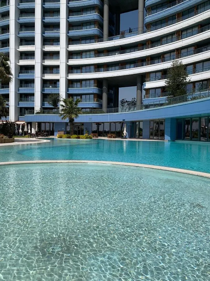 Flat For Rent In Complex With Sea View, Pool, Gym Istanbul Apartment