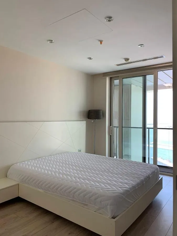Apartment Flat For Rent In Complex With Sea View, Pool, Gym Istanbul
